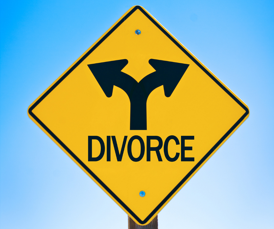 Road sign with divorce and left and right arrows.